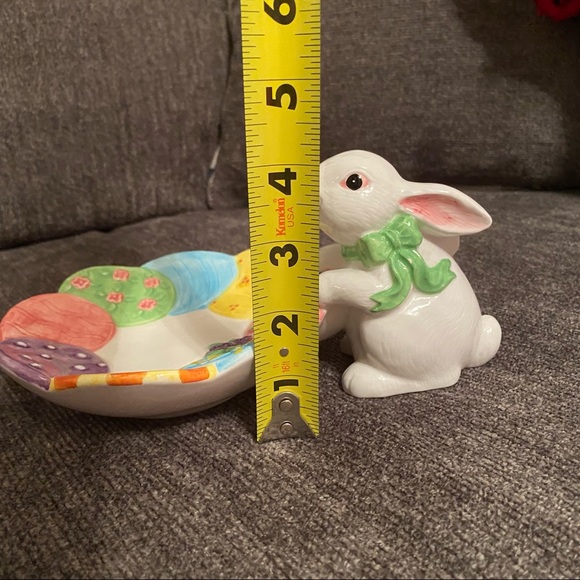 Easter Bunny Rabbit Ceramic Candy Dish, With bunny figurine. - Picture 2 of 6
